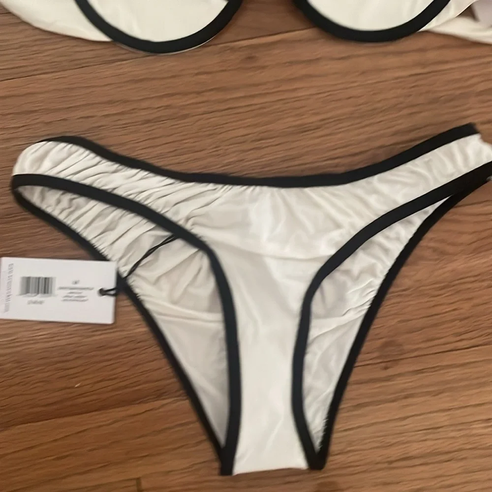 Brand New NWT Bikini - Picture 2 of 5